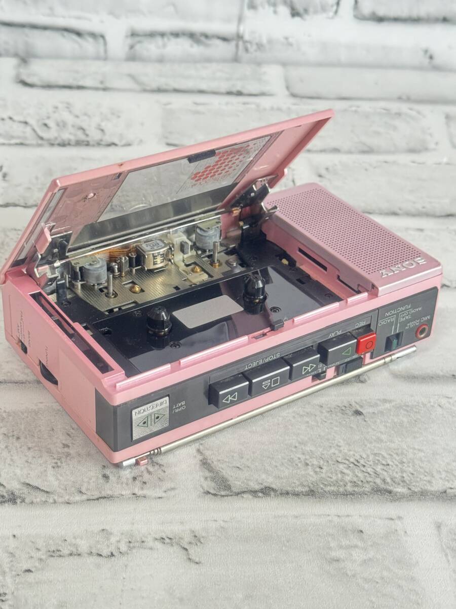 P625 SONY/ソニー　WA-77 FM/AMラジオ　ポータブルステレオカセットレコーダー　ピンク　昭和レトロ　アンティーク　ジャンク