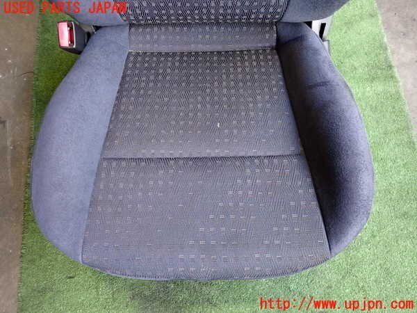 5UPJ-20167065]ランエボ7 GT-A(CT9A)助手席シート 中古