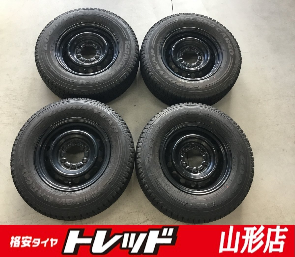 山形店 中古 ホイール 冬タイヤ 4本セット ハイエース純正 15インチ 6.0J 6H1139.7+35 グッドイヤー アイスナビカーゴ 195/80R15 2022年制