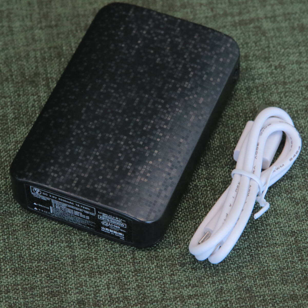 あ//Q0267【保管品】ユニワールド　WORK TRIBE 水冷ベスト　PRO バッテリー付き　S~5L対応