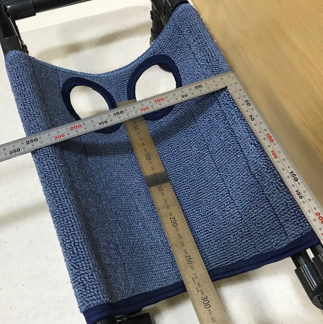 あ//つH5376 犬用歩行器 犬用　4輪歩行器　あごのせ付き　犬用車椅子　リハビリ犬　ハンドメイド　