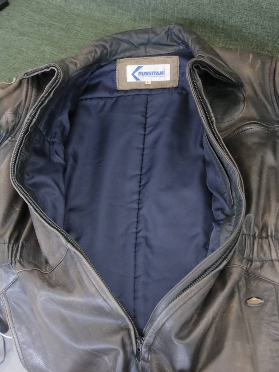 あ//Q0248 KUSHITANI クシタニ　レザー　レーシングスーツ　革つなぎ　ツナギ　ライダースーツ　本革　Mサイズ　ブラウン系