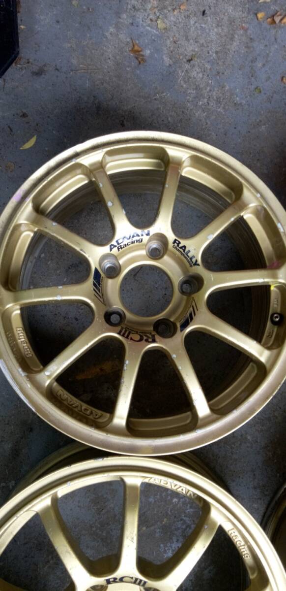 ADVAN RCⅢ　６,５JX15　OFF35　ゴールド　中古４本セット