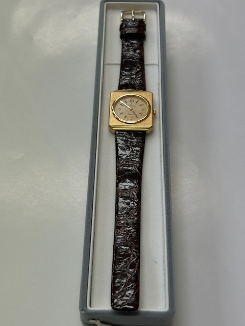 ★☆希少　CORUM コルム 金無垢 K18/750 総重量約42.8ｇ　自動(dòng)巻き☆★