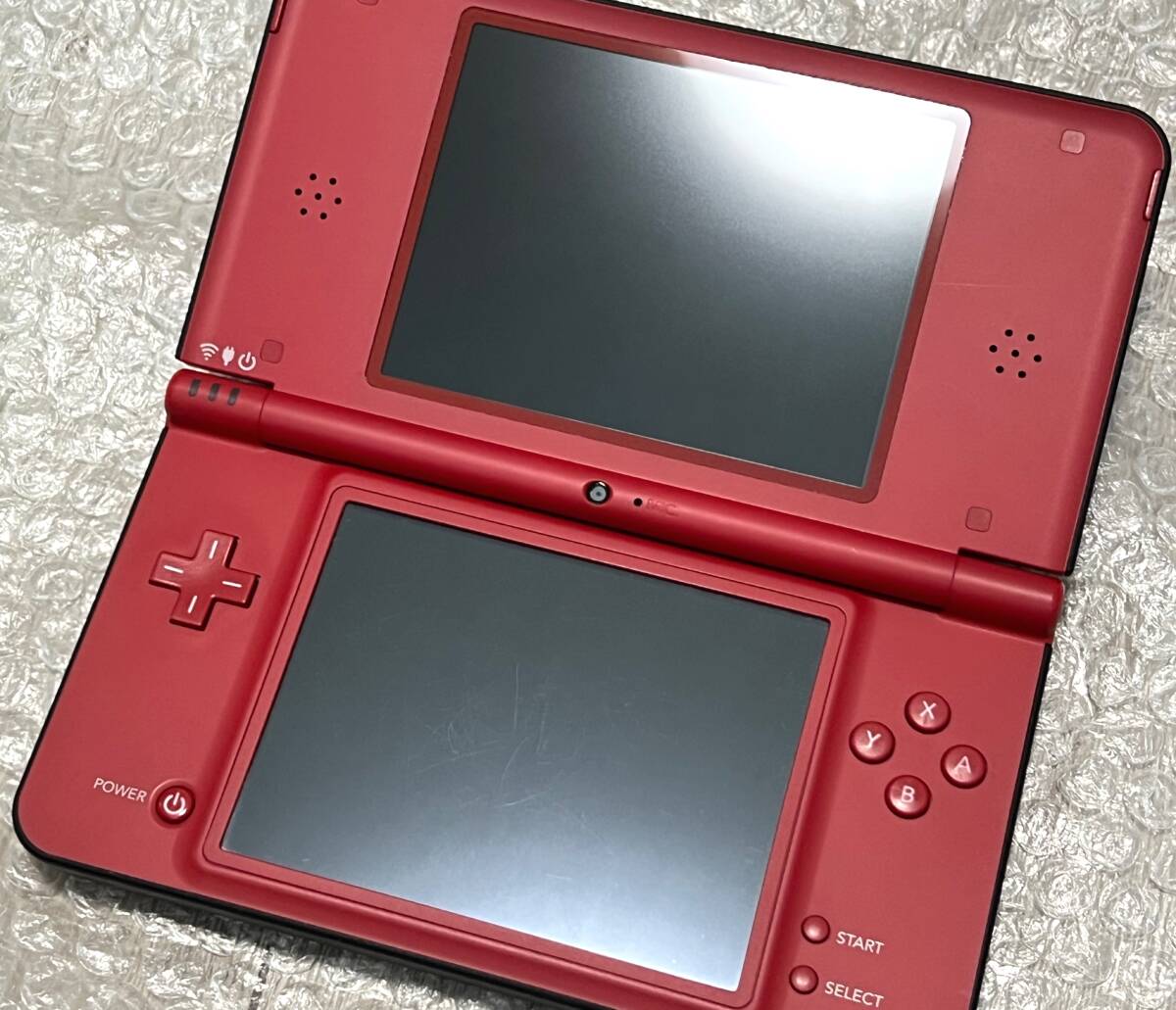〈狀態(tài)良好?動(dòng)作確認(rèn)済み〉NDS ニンテンドーDSiLL 本體 UTL-001 スーパーマリオ 25周年 レッド 任天堂 NINTENDO XL SUPER MARIO