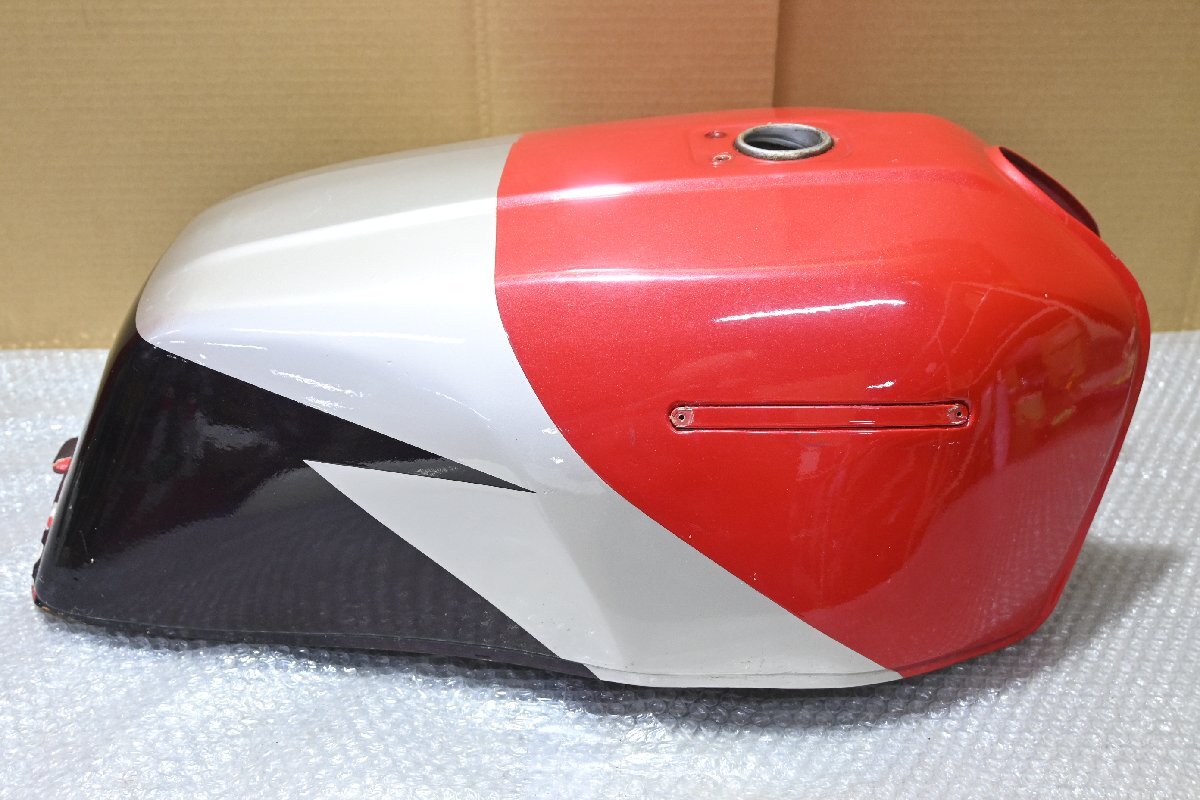  подлинная вещь оригинальный Z1000J Z1000R Z1100GP топливный бак 4