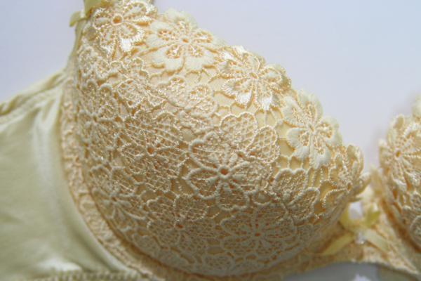  бесплатная доставка * выгода 2 листов комплект *beautima* накладка имеется * объем выше * цветочный принт бюстгальтер (C/65/ желтый )