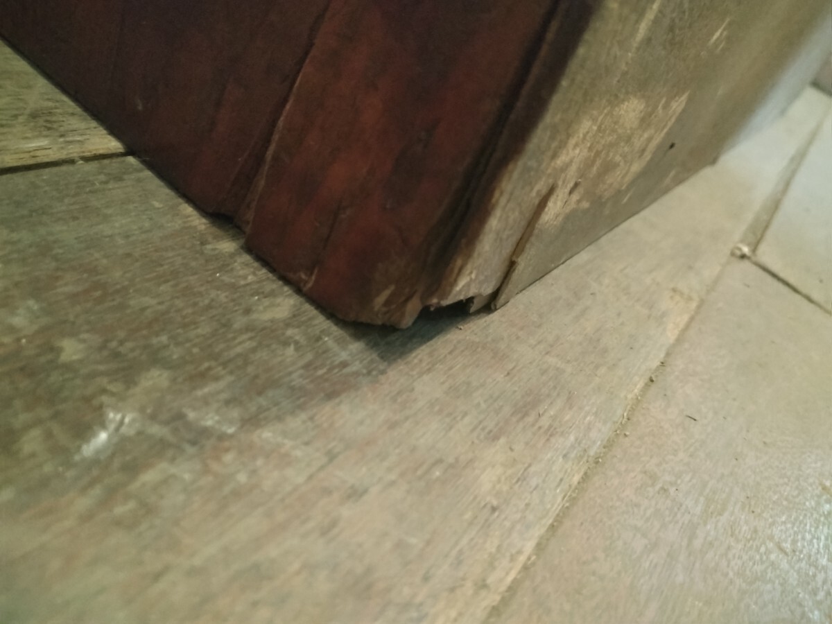 R70612-8 蔵出し城下町山形舊商店排出品 時代物 ダイヤガラスか可愛らしい 引き出し2杯の小さなガラスキャビネット 
