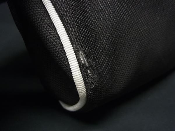 CHANEL シャネル ロゴ キャンバス メイクポーチ 化粧ポーチ マルチポーチ マルチケース 小物入れ レディース ブラック系 DH4385