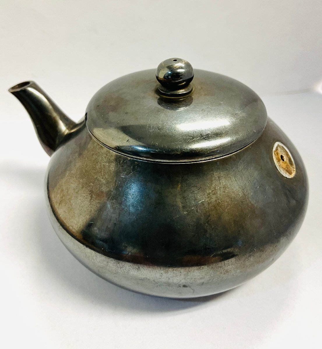 qoo.ZCX02　銀制　小山堂造　銀瓶　急須　重さ約160g　在銘　※難あり　　茶道具　茶道　煎茶道　骨董品　アンティーク