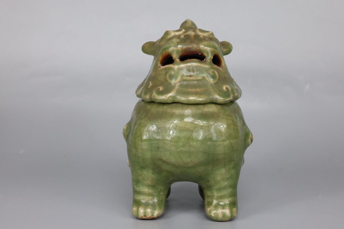 龍泉窯青磁獅子香爐 中國(guó)美術(shù)