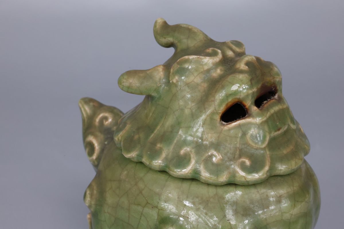 龍泉窯青磁獅子香爐 中國(guó)美術(shù)