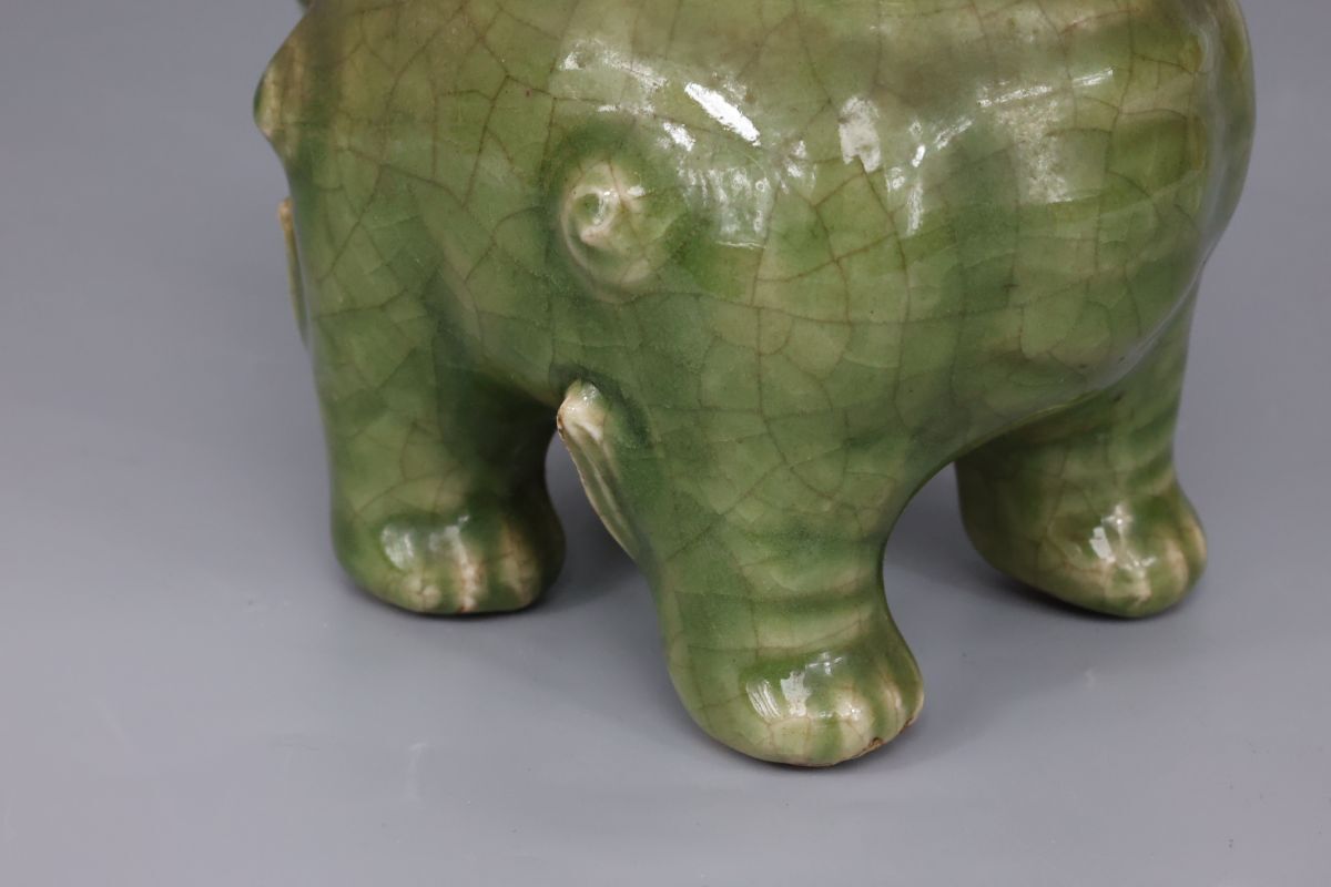 龍泉窯青磁獅子香爐 中國(guó)美術(shù)