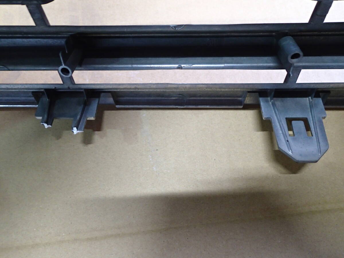 『Silk Blaze』 ANH20 ヴェルファイア メッキグリル　 （20-9571） ◆R7-622-02