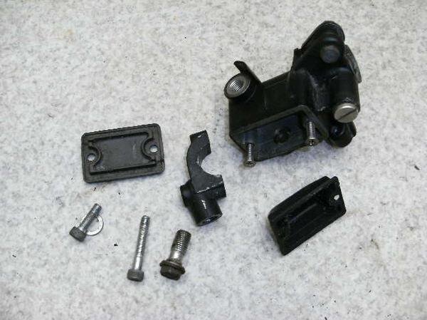 SD5155 KS-Ⅱ80(6V) フロントマスターシリンダー MX080A-0041