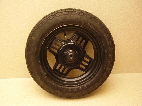 HE4332 ベルーガ80 フロントホイール?タイヤ 5G3-0349