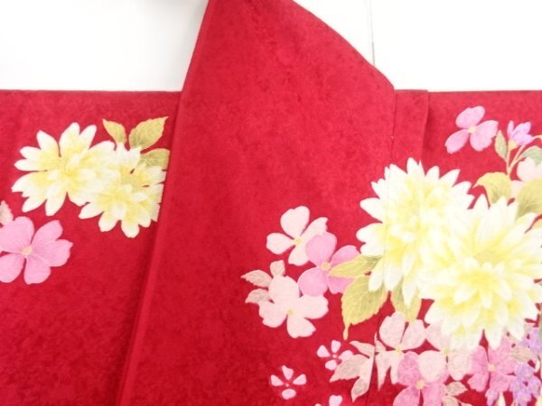 ys7416924; 宗sou 花束模様刺繍振袖仮絵羽(八掛付き)【着】