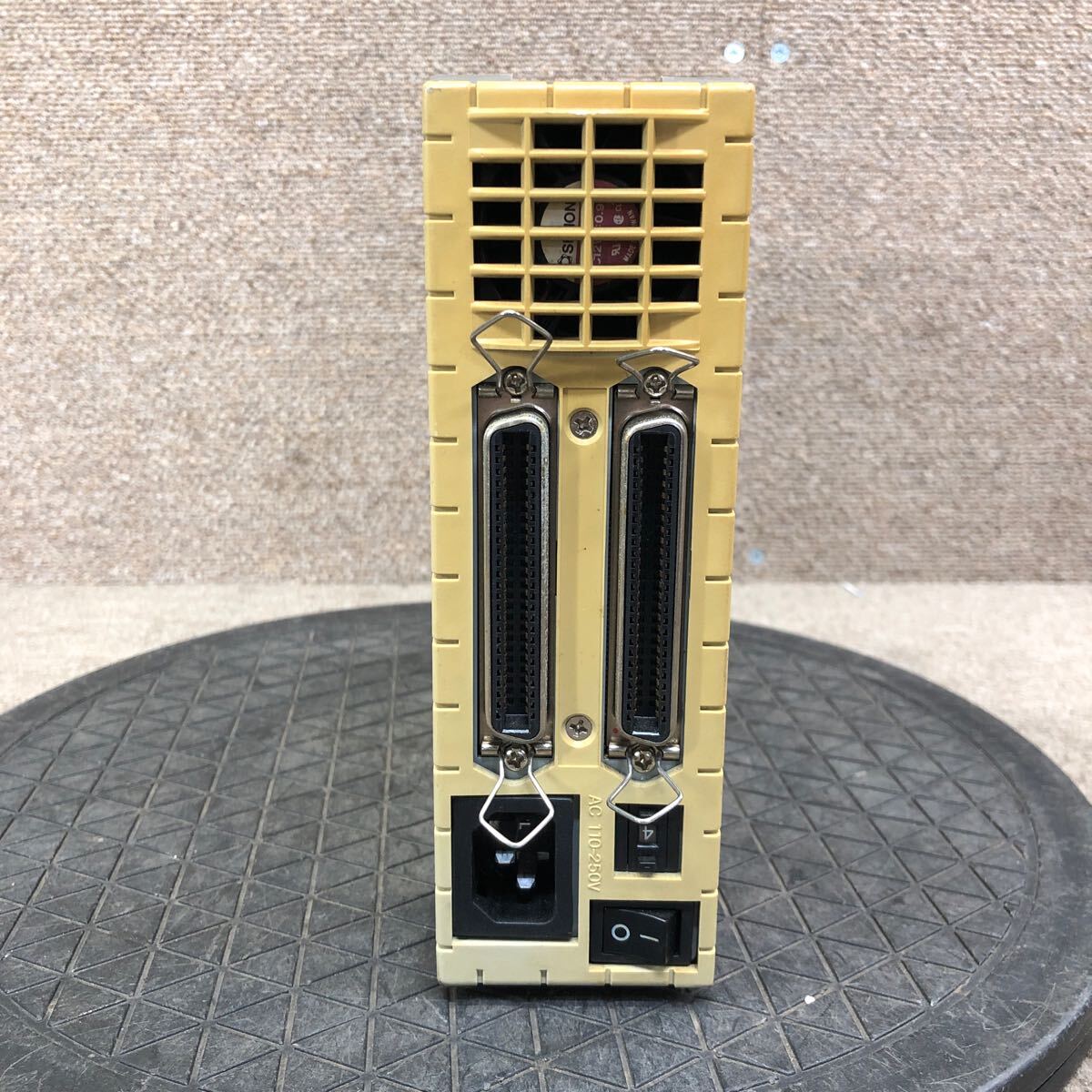 98-1411 супер-скидка retro PC детали установленный снаружи HDD жесткий диск единица CIRCUIT-LINKAGE CHQII-1080 SCSI электризация. источник питания on. off ok HDD нет junk
