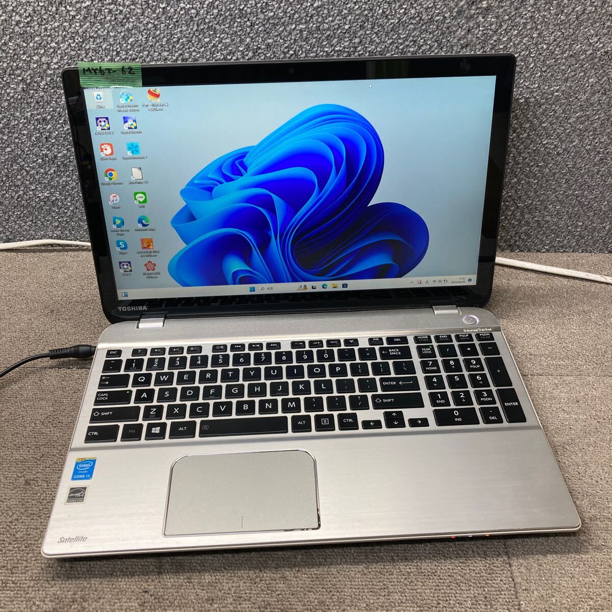 MY6T-62 激安 OS Windows11Pro試作 ノートPC TOSHIBA Satellite P50t-B Core i7 4710HQ メモリ4GB HDD320GB カメラ タッチパネル 現(xiàn)狀品