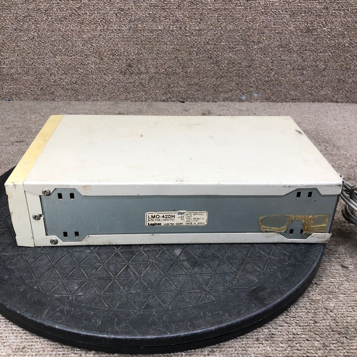 98-1453 激安 レトロPC パーツ 外付け MOドライブ 230MB Logitec Eclace LMO-420H SCSI 通電.電源オン.オフok ジャンク