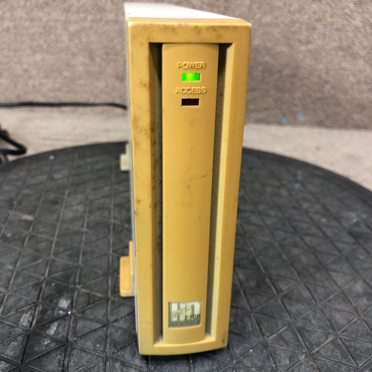 98-1461 激安 レトロPC パーツ 外付けHDD ユニット IO DATA HDVS-U2.1G/AP SCSI 通電.電源オン.オフok HDD無し ジャンク