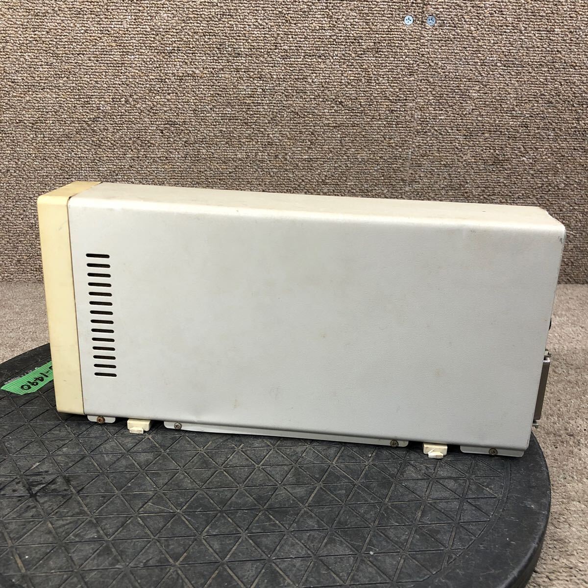 98-1490 激安 レトロPC パーツ 外付けHDD ハードディスクユニット 緑電子 NOVA V-240 SCSI 通電.電源オン.オフok HDD無し ジャンク