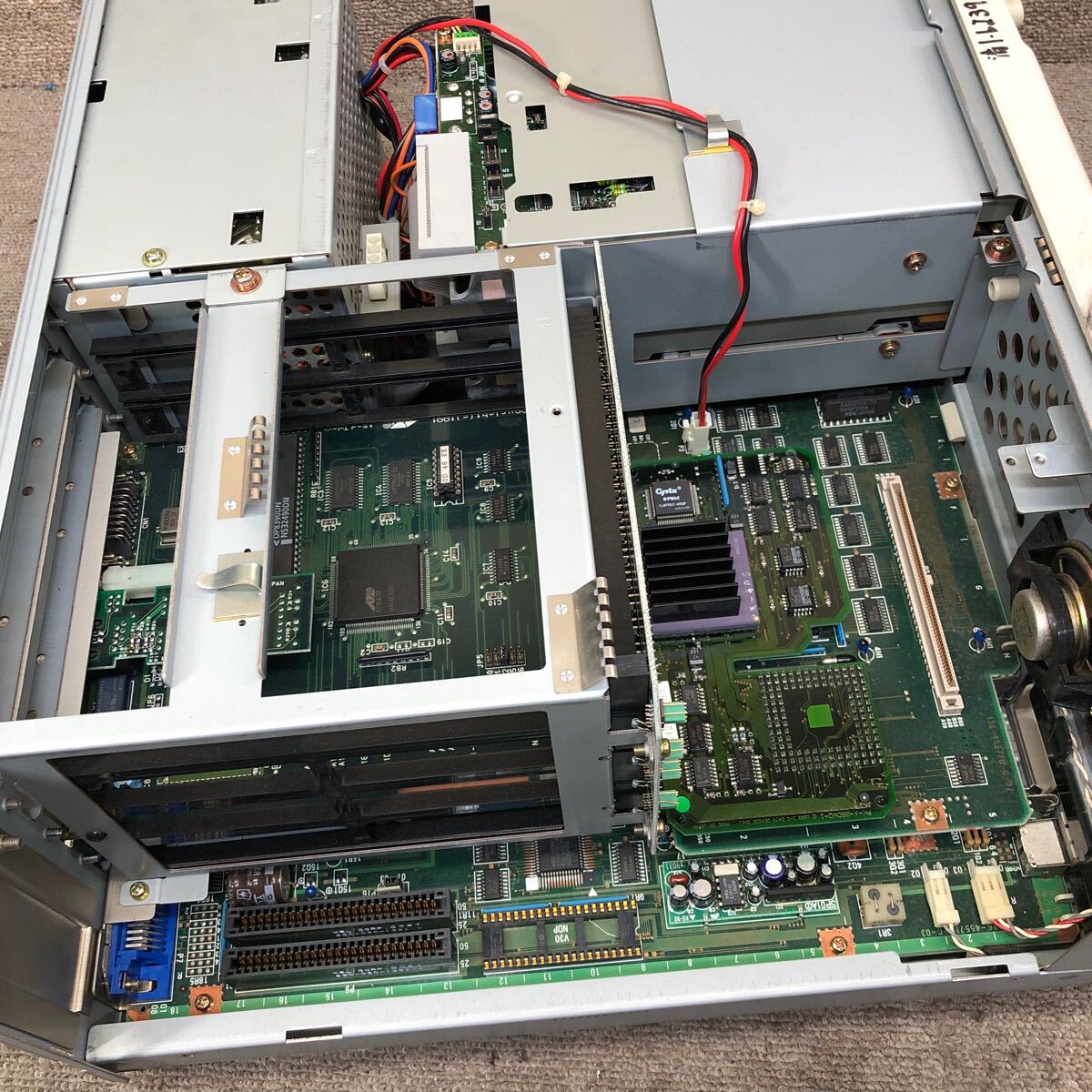 DT98-713 супер-скидка PC98 настольный NEC PC-9801RA HDD отсутствует электризация не возможно Junk 