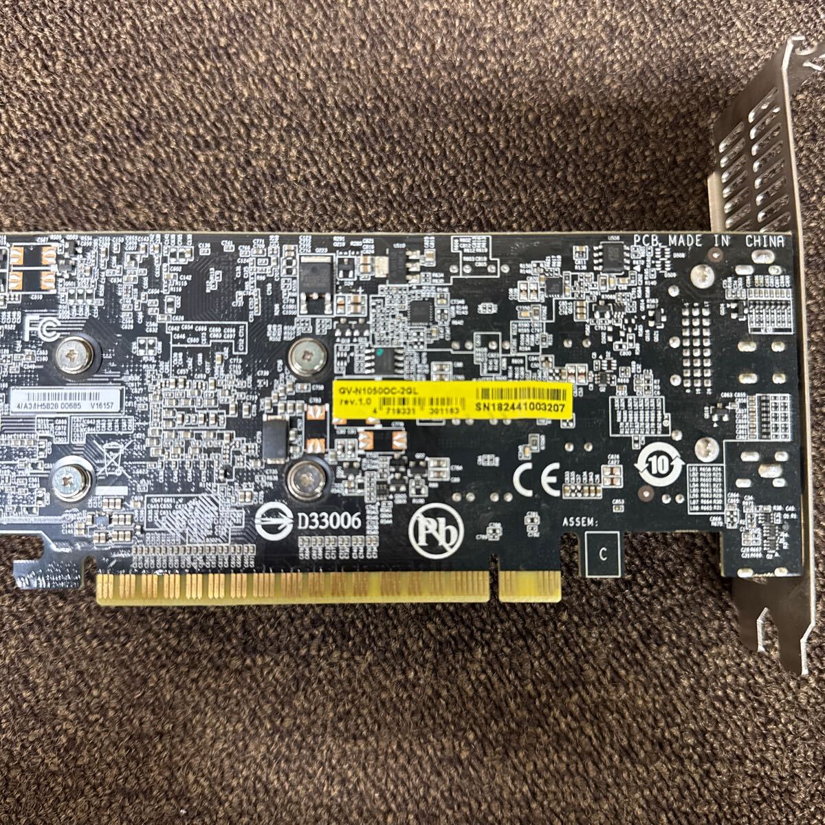 GGA137-7 激安 グラフィックボード GIGABYTE NVIDIA GeForce GTX 1050 GDDR5 2GB 128bit 認(rèn)識(shí).畫像出力のみ確認(rèn) 中古品 同梱可能
