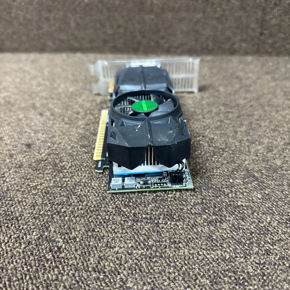 GGA137-7 激安 グラフィックボード GIGABYTE NVIDIA GeForce GTX 1050 GDDR5 2GB 128bit 認(rèn)識(shí).畫像出力のみ確認(rèn) 中古品 同梱可能