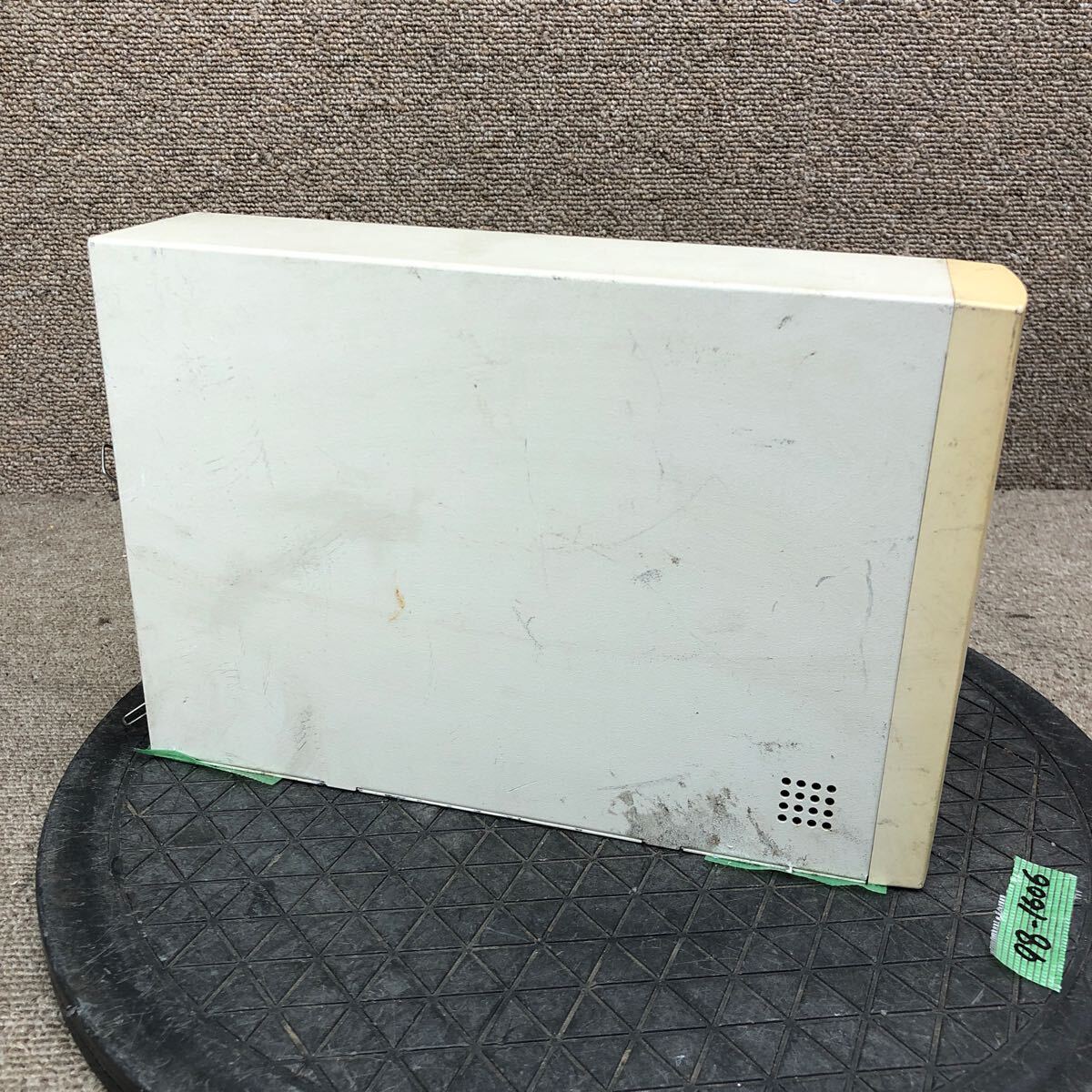 98-1606 激安 レトロPC パーツ 外付け MOドライブ 光磁気ディスクドライブ 230MB Panasonic LF-3200JA 通電.電源オン.オフok ジャンク