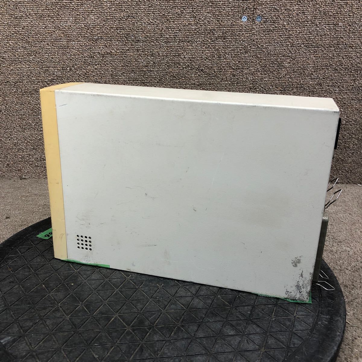 98-1606 激安 レトロPC パーツ 外付け MOドライブ 光磁気ディスクドライブ 230MB Panasonic LF-3200JA 通電.電源オン.オフok ジャンク