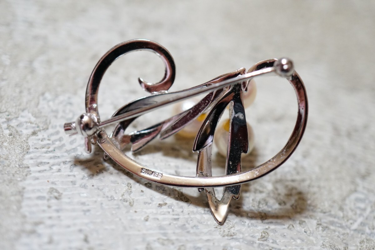 971 アコヤ真珠 本真珠 パール シルバー ブローチ ヴィンテージ アクセサリー SILVER刻印 冠婚葬祭 あこや 裝飾品