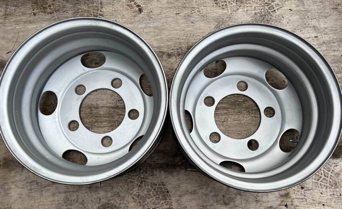 三菱　　キャンター　16×5.5K　115-9TC　5穴　両面再涂裝済み　　6本セット