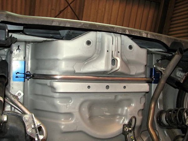 カワイ制作所 リヤモノコックバー エッセ L235S 2WD車(chē)のみ