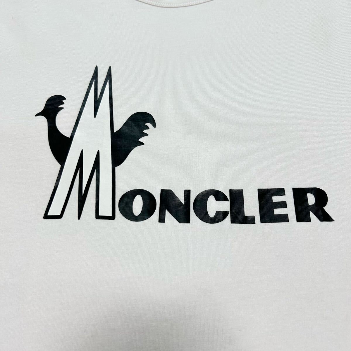 極美品!/確実正規(guī)品/XXL相當●モンクレール MONCLER Tシャツ 半袖 マグリア MAGLIA デカロゴ プリント 大きい ホワイト 認証済み メンズ