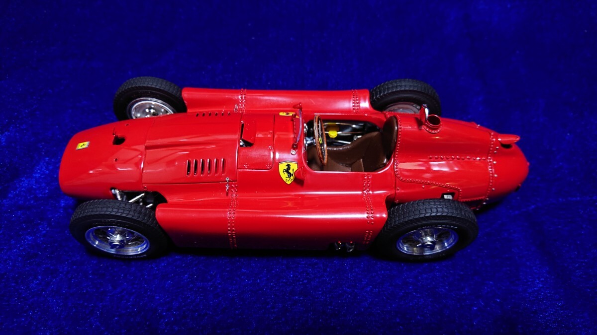 1/18 LANCIA FERRARI D50 1956 Scuderia Ferrari DS50 ランチア フェラーリ ファン?マヌエル?ファンジオ CMC ヴィットリオ?ヤーノ M-180
