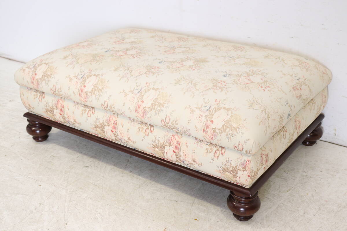 【ラルフローレン】高級フラワーファブリック張り 特大フットスツール／オットマン クラシック 大きな足置き バックや荷物置きにも使える