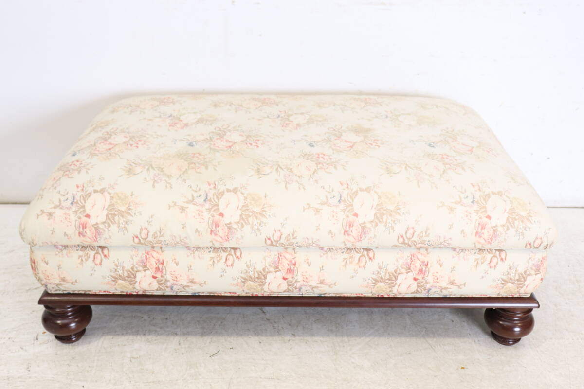 【ラルフローレン】高級フラワーファブリック張り 特大フットスツール／オットマン クラシック 大きな足置き バックや荷物置きにも使える