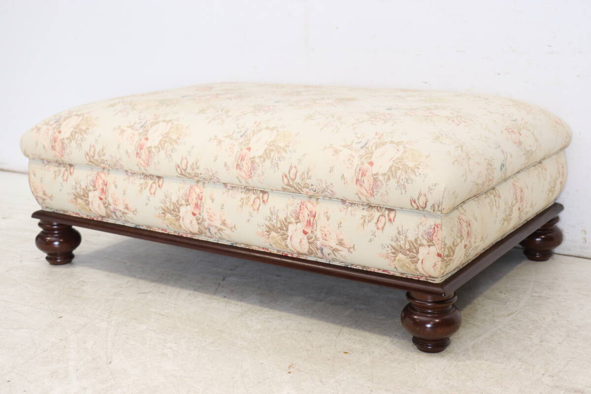 【ラルフローレン】高級フラワーファブリック張り 特大フットスツール／オットマン クラシック 大きな足置き バックや荷物置きにも使える