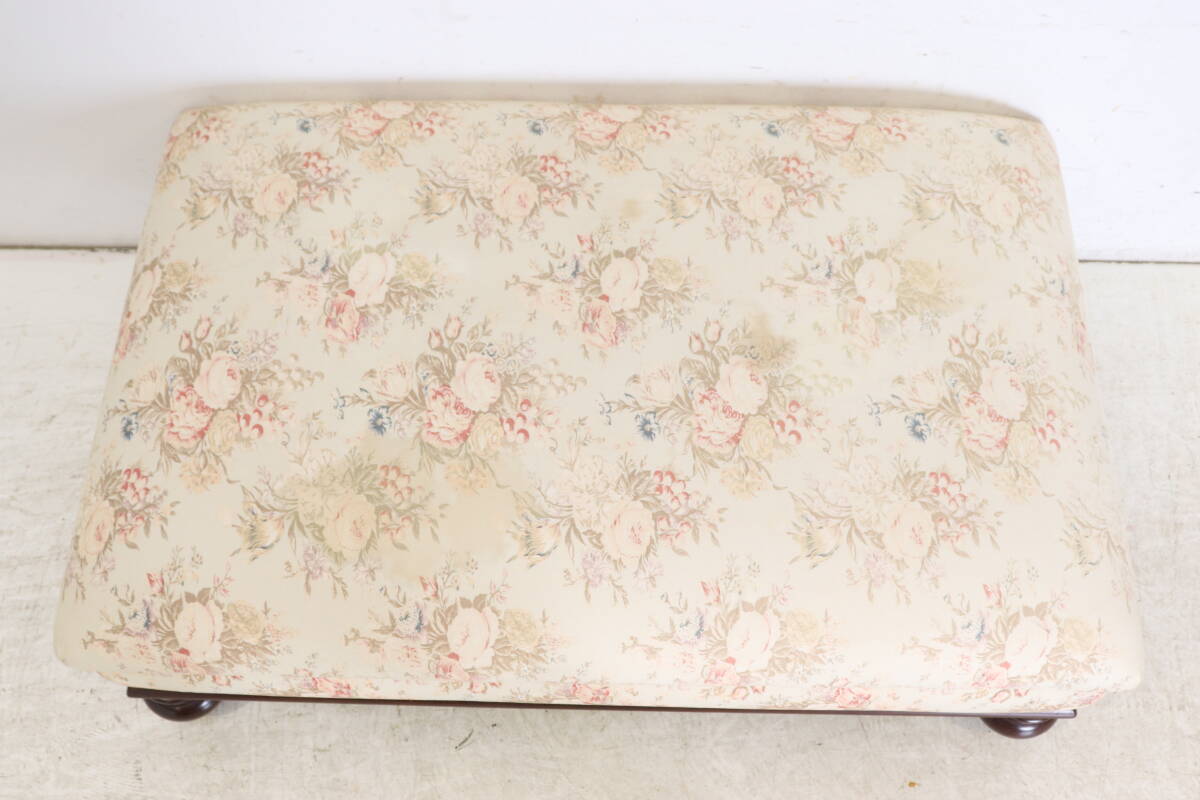 【ラルフローレン】高級フラワーファブリック張り 特大フットスツール／オットマン クラシック 大きな足置き バックや荷物置きにも使える