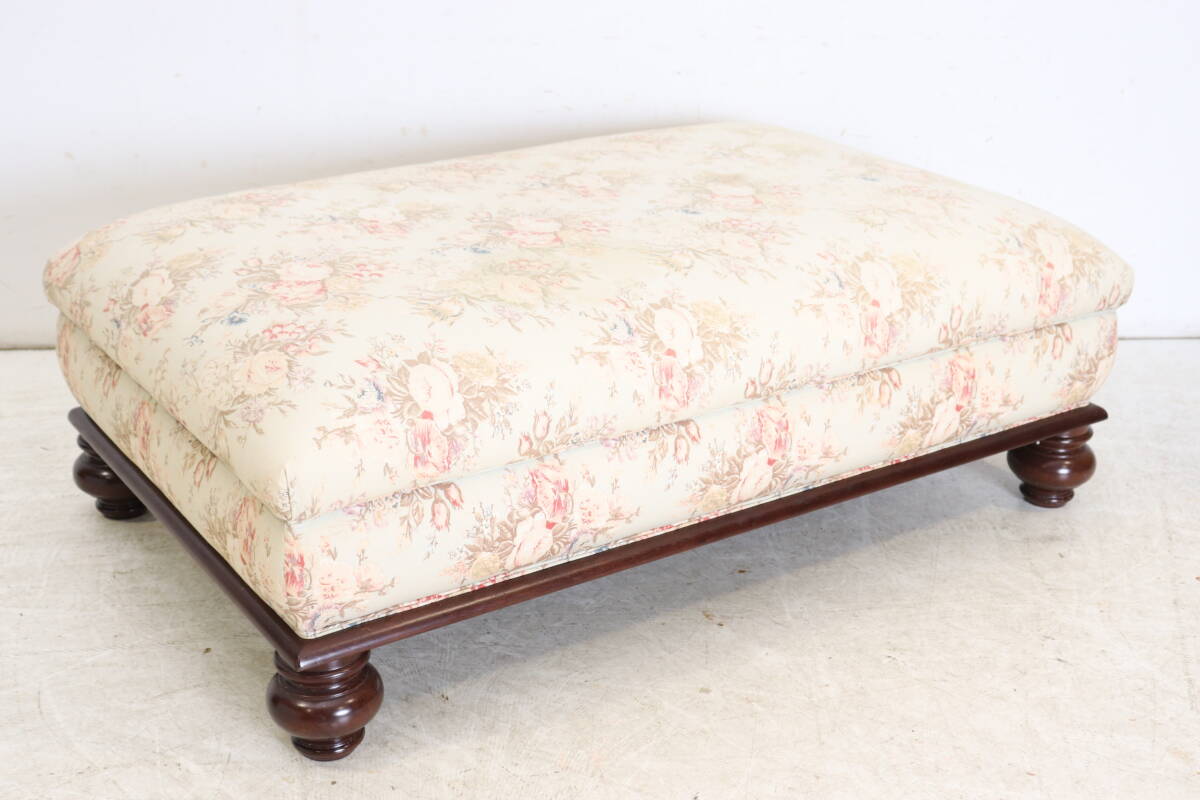 【ラルフローレン】高級フラワーファブリック張り 特大フットスツール／オットマン クラシック 大きな足置き バックや荷物置きにも使える