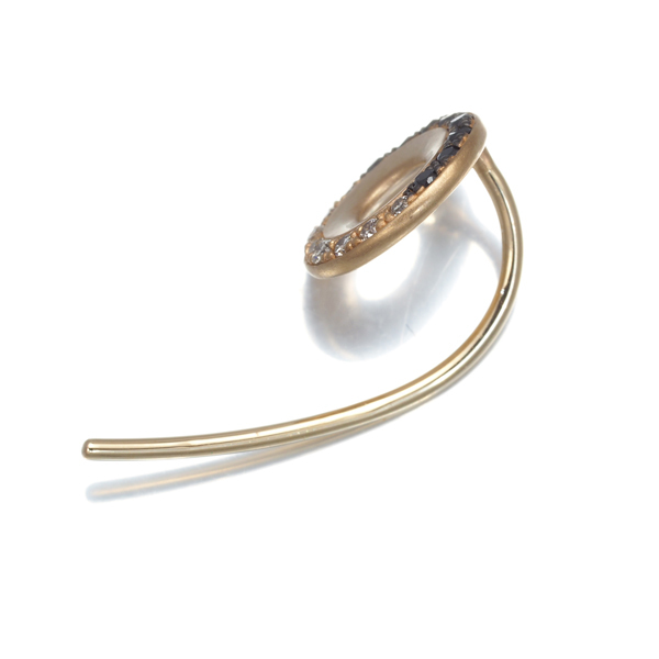 ヒロタカ ピアス ブラック&クリア ダイヤ ダイヤモンド 0.08ct Wheel of Fortune アロー 片耳 K10BLJ/GENJ 大幅値下げ品