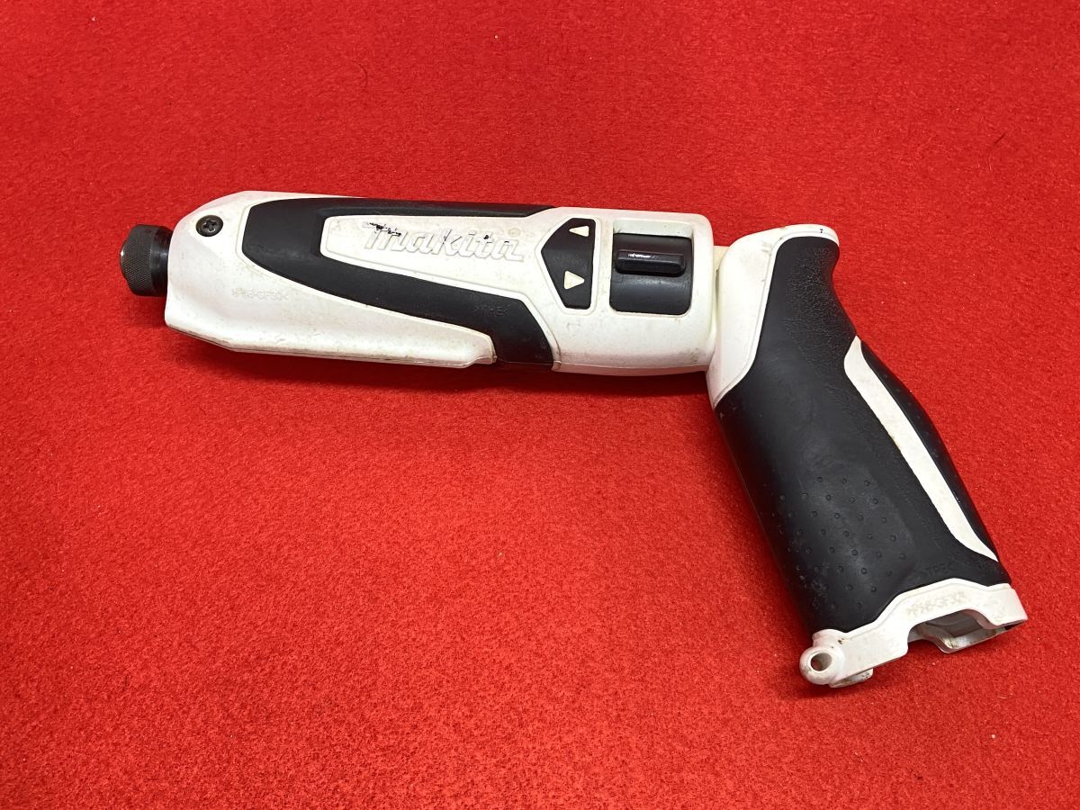 [M191] б/у товар makita Makita заряжающийся авторучка ударный инструмент TD021D аккумулятор ×2 зарядное устройство в комплекте рабочее состояние подтверждено 