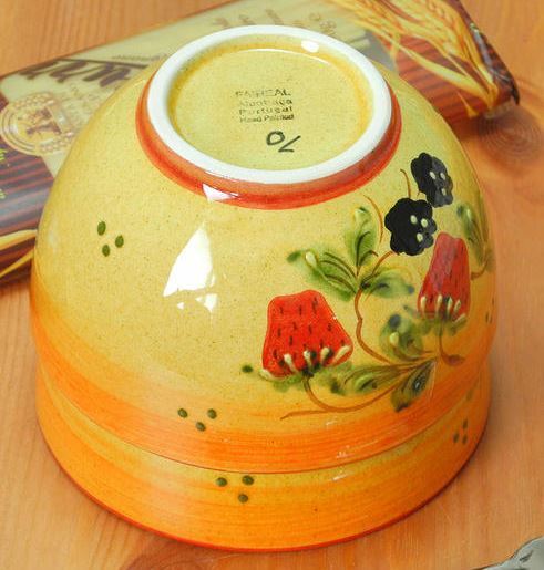 ポルトガル制 輸入雑貨 小鉢 サラダ ボウル 深皿 13cm 黃色 イチゴ リビングスタジオ 直輸入 カフェオレ いちご アルコバサ 姫系 PFA-10FS