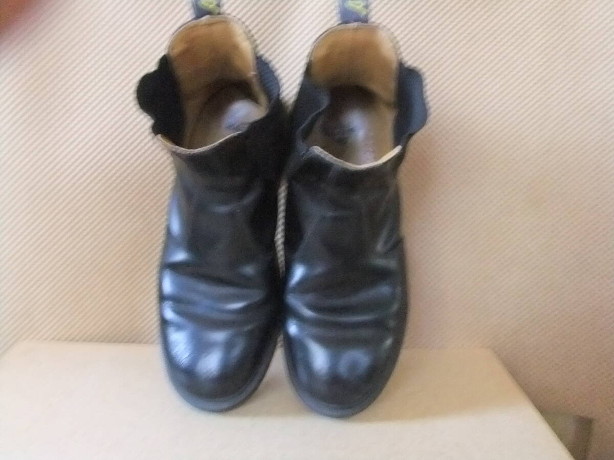 ドクターマーチン サイドゴア チェルシーブーツ Dr.Martens CHELSEA BOOT BLACK SMOOTH マーチン ブラック サイドゴア ブーツ UK8 26.5CM