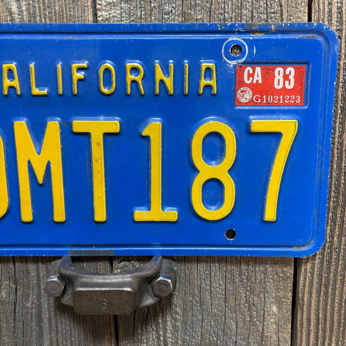 187 送料無料カリフォルニアナンバープレート ライセンスプレートブルー 検）アメ車STANCE USDM LOWRIDERシボレーダッジフォード