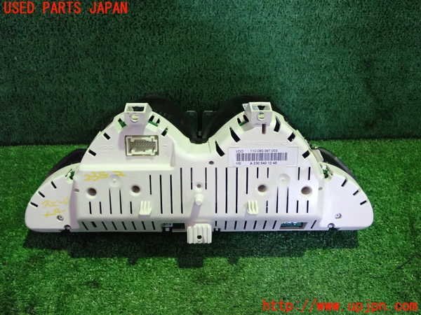 1UPJ-23826170]ベンツ SL350(R230)(230458)スピードメーター 中古