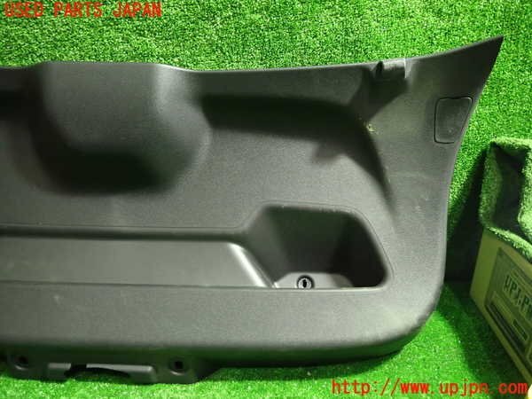 1UPJ-24201578]プジョー?208(P21HN05)バックドア內(nèi)張り 中古