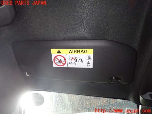 1UPJ-24207630]プジョー?208(P21HN05)室內(nèi)サンバイザー左側(cè) 中古