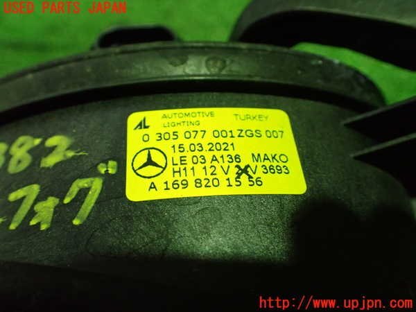 1UPJ-23821182]ベンツ SL350(R230)(230458)左フォグ 中古